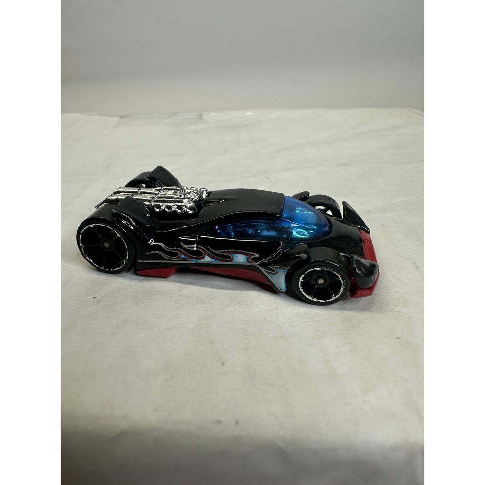 Hot Wheels 2000 Vulture Black Blue Flame Diecast Toy Car‎